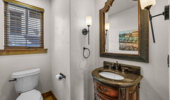 22887 Ghost Tree Ln, Bend, OR 97701