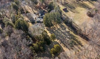 555 Great Rd, Lincoln, RI 02865
