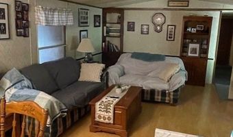 22 Red Oak Cir, Big Sandy, TN 38221