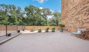 5904 MOUNT EAGLE Dr 108B, Alexandria, VA 22303