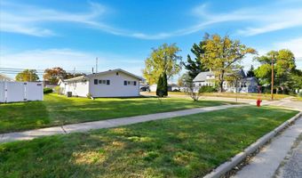 151 E June St, Adams, WI 53910