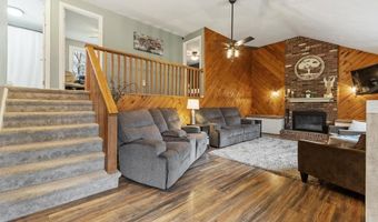 101 Williams Rd, Ashburnham, MA 01430