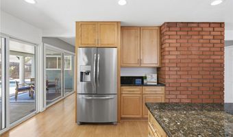 4956 E Holbrook, Anaheim, CA 92807