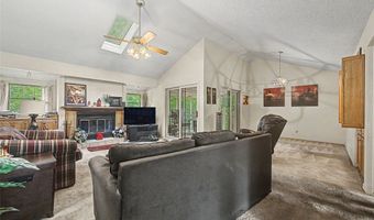 37 Fenchurch Dr, Bella Vista, AR 72715