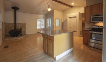 1567 2Nd St, Arnold, CA 95223