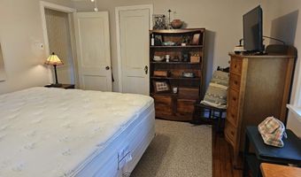 10 Wilkie Blvd, Beesleys Point, NJ 08223