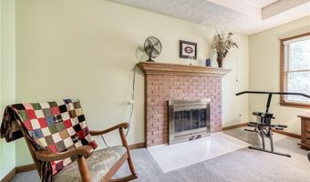 558 Auburn Rd, Auburn, GA 30011