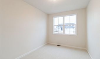 4407 NE 8th St, Ankeny, IA 50021