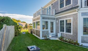 71 Sunset Ln, Barnstable, MA 02630