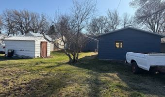 325 S Maple St, Ainsworth, NE 69210