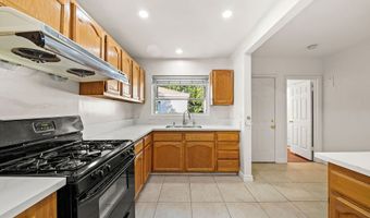 225 Laurel Ave, Arcadia, CA 91006