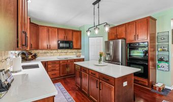 1241 Bradford Ln, Antioch, IL 60002