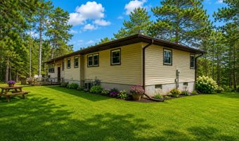 917 Sunrise Beach Dr, Amery, WI 54001