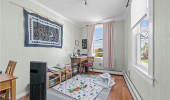 1 Columbia Ave, Jamestown, RI 02835