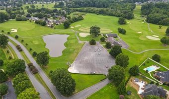 154 Suntree Dr, Advance, NC 27006