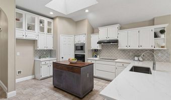 18 Heritage Woods Pl, Allen, TX 75002
