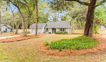 10 Chesterfield Lake Dr, Beaufort, SC 29906