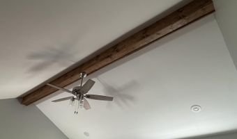 303 Oak Grove Dr, Bardstown, KY 40004
