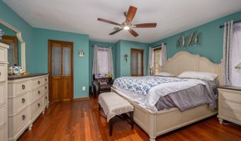 1150 Lakeside Dr, Alloway, NJ 07422