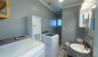 400 S 1st, Alpine, TX 79830