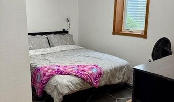 715 N Kline St, Aberdeen, SD 57401