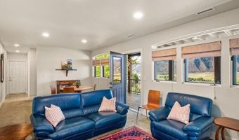 587 Hillcrest Dr, Basalt, CO 81621