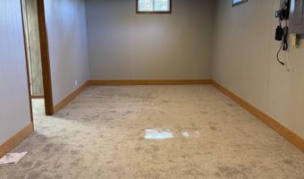 500 E 9th St, Bridgewater, SD 57319