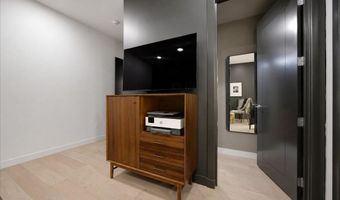 4575 Dean Martin Dr 307, Las Vegas, NV 89103