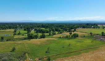 5227 Hopson Rd, Anderson, CA 96007