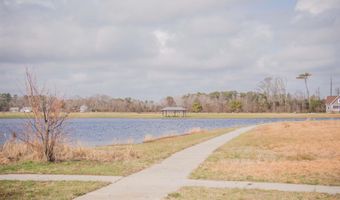 104 Hammock View Ct, Aydlett, NC 27916