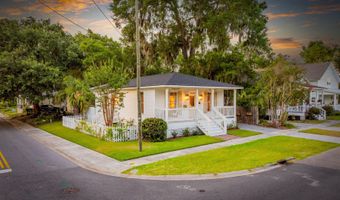 1711 Duke St, Beaufort, SC 29902