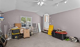 132 King Phillip Dr, North Kingstown, RI 02852