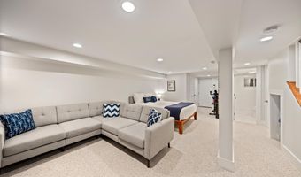 613 LONGFELLOW St NW, Washington, DC 20011