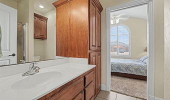808 Sheryl Ln, Altus, OK 73521