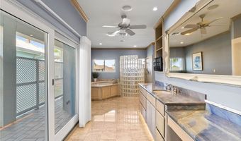 134 Bay Harbor Dr, Aransas Pass, TX 78336