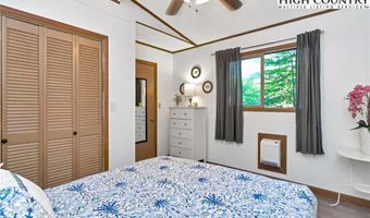236 Laurel Ridge Rd, Banner Elk, NC 28604