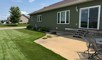 1913 NE 13th Ave, Austin, MN 55912