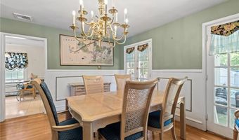 963 Hartford Ave, Johnston, RI 02919