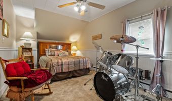 57 Jasper St, Berlin, NH 03570