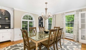 76 Plummer Rd, Bedford, NH 03110
