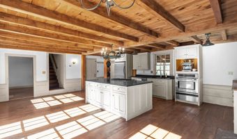 245 Brooklyn Rd, Canterbury, CT 06331