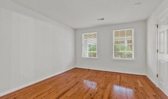 20395 BRIGHTCREST Ter, Ashburn, VA 20147