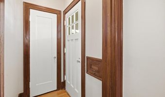 16 Roosevelt St, Albany, NY 12206