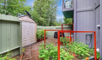2214 Daybreak Ct, Anchorage, AK 99501