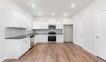 5 Hebrides Ln, Bella Vista, AR 72715