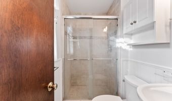 14 Sand Hill Rd, Bethel, CT 06801