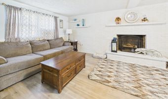 6180 N Akron Dr, Alexandria, IN 46001