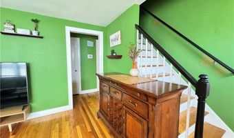 1 Garvin St, Cumberland, RI 02864