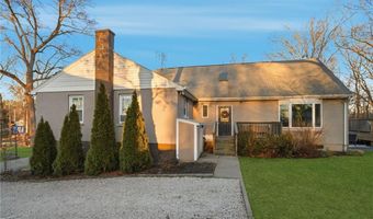 97 Angell Rd, Cumberland, RI 02864