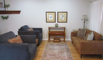 406 5 W Richardson Ave, Artesia, NM 88210